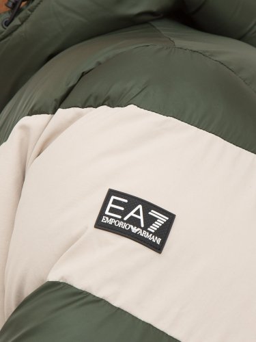 Чоловіча куртка EA7 EMPORIO ARMANI GIUBBOTTO VERDE