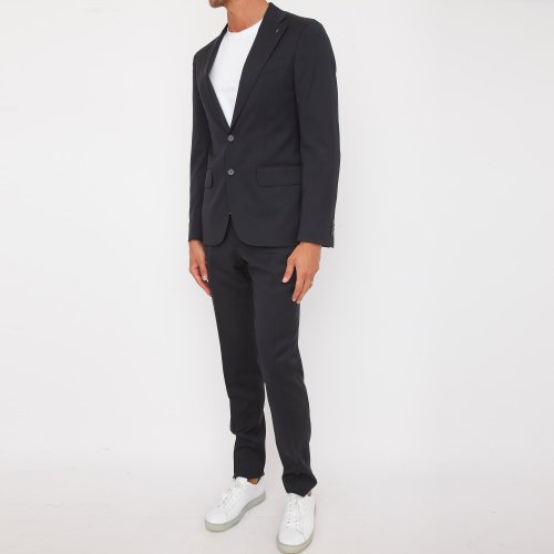 Мужской классический костюм CORNELIANI COMPLETO