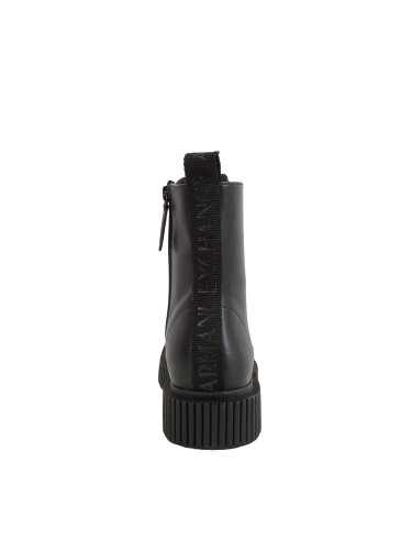 Жіночі черевики на шнурках  ARMANI EXCHANGE BOOT NERO
