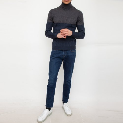 Мужской свитер CORNELIANI MAGLIA GRIGIO