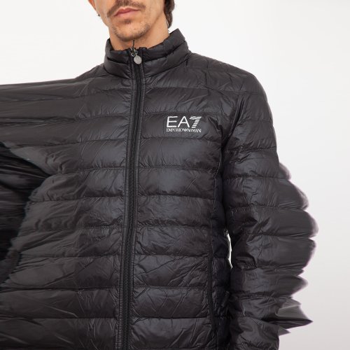Чоловіча куртка EA7 EMPORIO ARMANI DOWN JACKET NERO