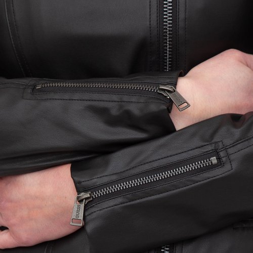 Женская куртка GUESS JEANS GIUBBOTTO NERO